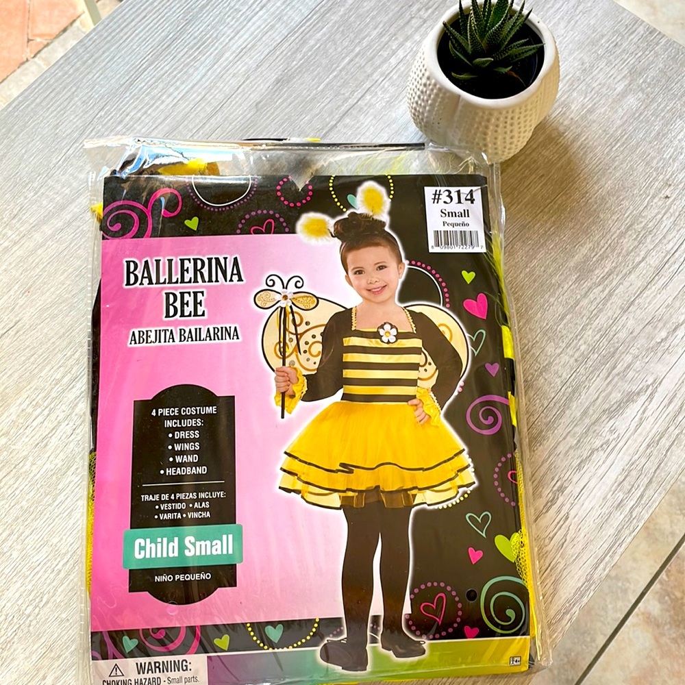 Bumble Bee girl costume 🐝